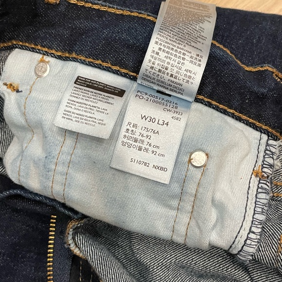 Levi Strauss & Co 517 Jeans - Picture 2 of 8